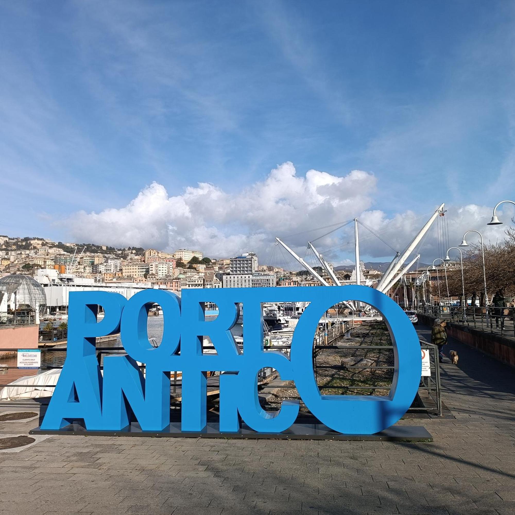 Pietra Di Mare, Porto Antico Apartment *